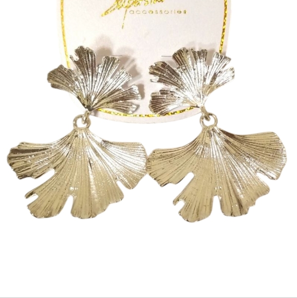 3 for $15 Silver Ginkgo Leaf Earrings - Picture 2 of 5